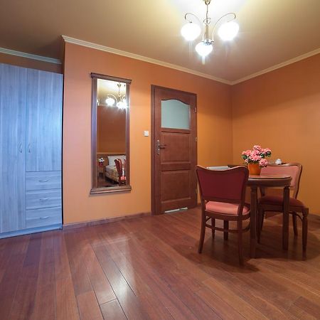 Rynek 16 Aparthotel Sandomierz Bagian luar foto